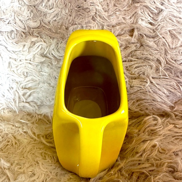 67oz Sunflower Firstaware Large Disk Pitcher - Picture 5 of 5